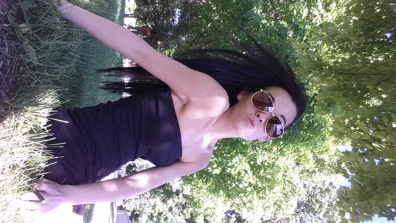Female model photo shoot of Sammi4130 in Lafayette Park