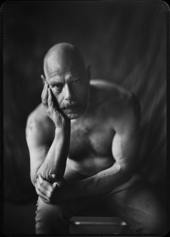 Male model photo shoot of Richard Glen by Wozaczynski