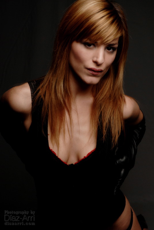 Female model photo shoot of Marianne Karl