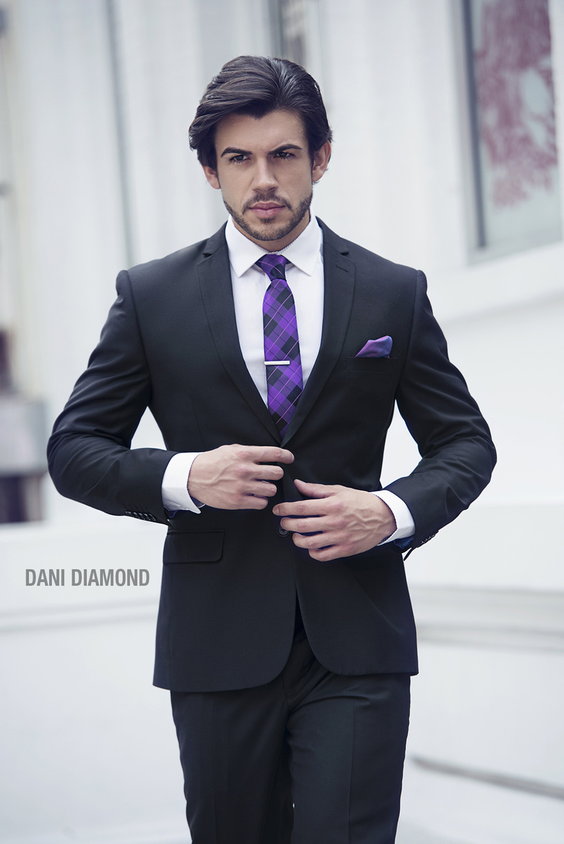 Male model photo shoot of daviditaly in New York