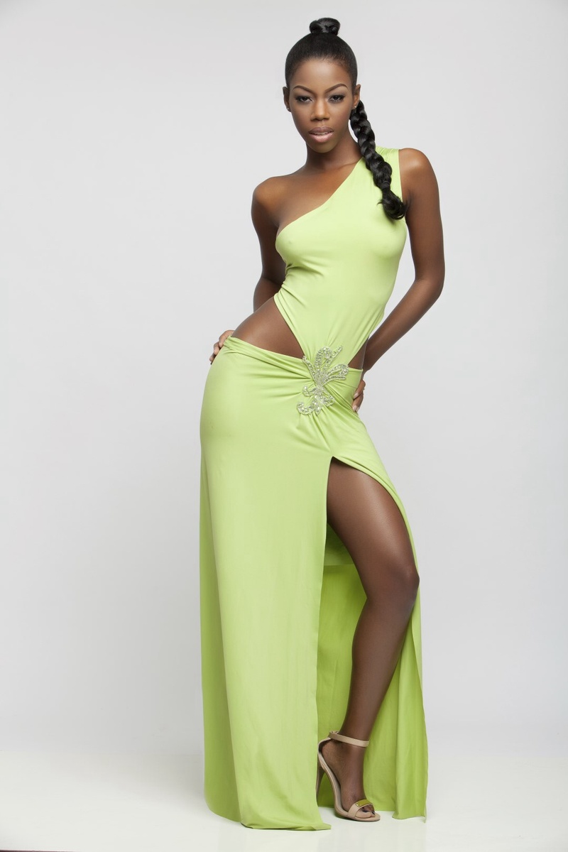 Female model photo shoot of iyani  in Orlando, FL