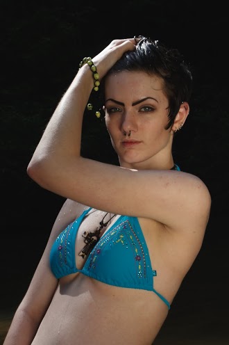Female model photo shoot of Asch Hays