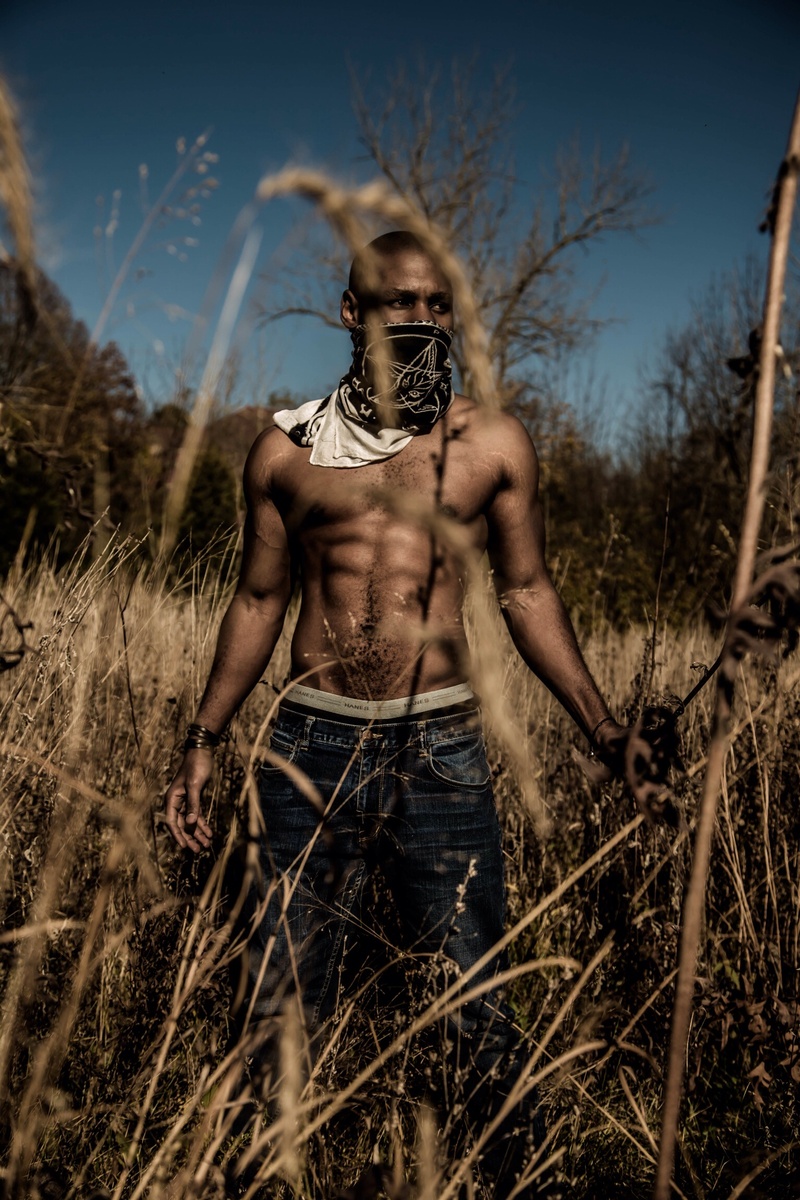 Male model photo shoot of Parris Johnson by KOLLY SHOTS