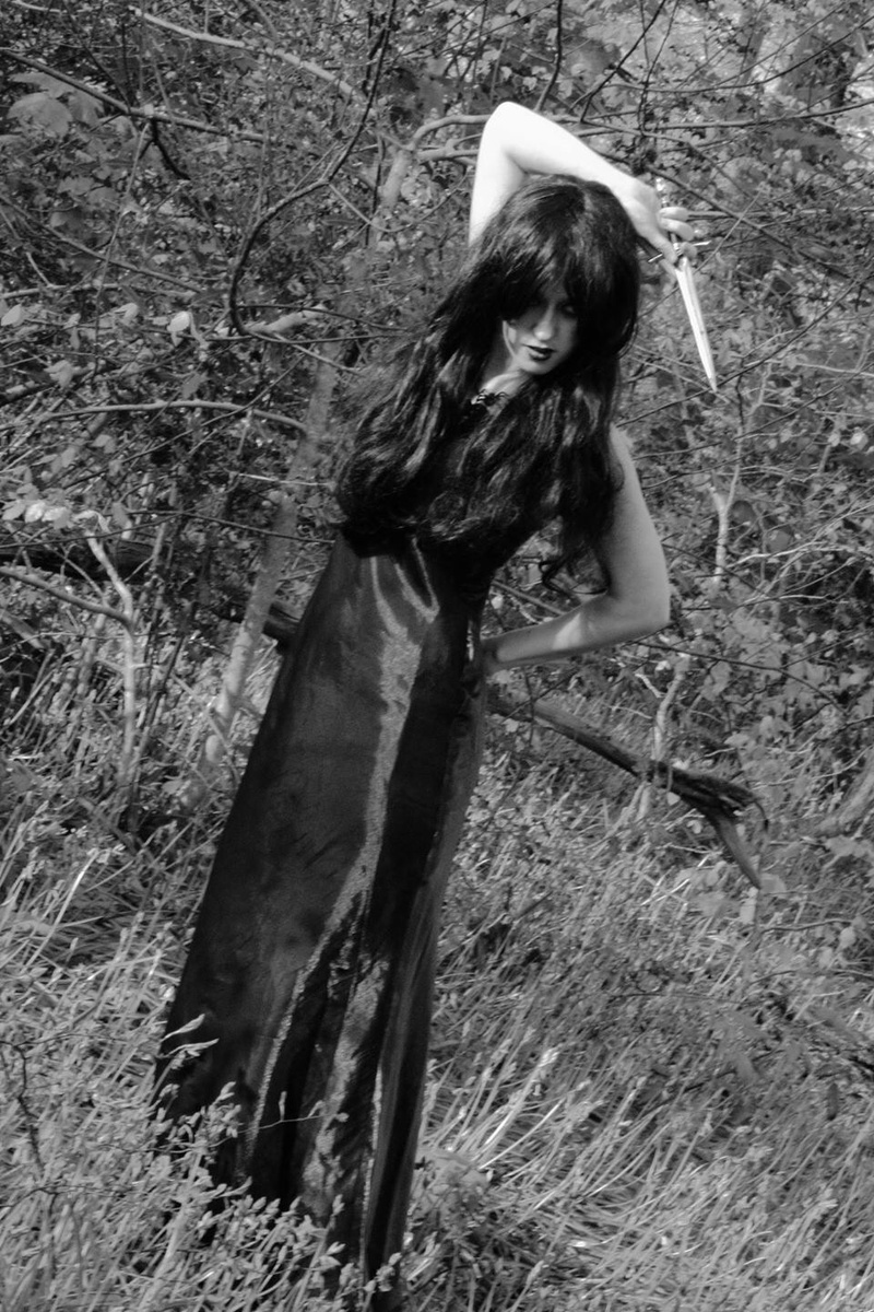 Female model photo shoot of Nightmare in wonderland