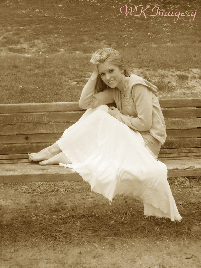 Female model photo shoot of WK Imagery and lezli d in Southern Illinois