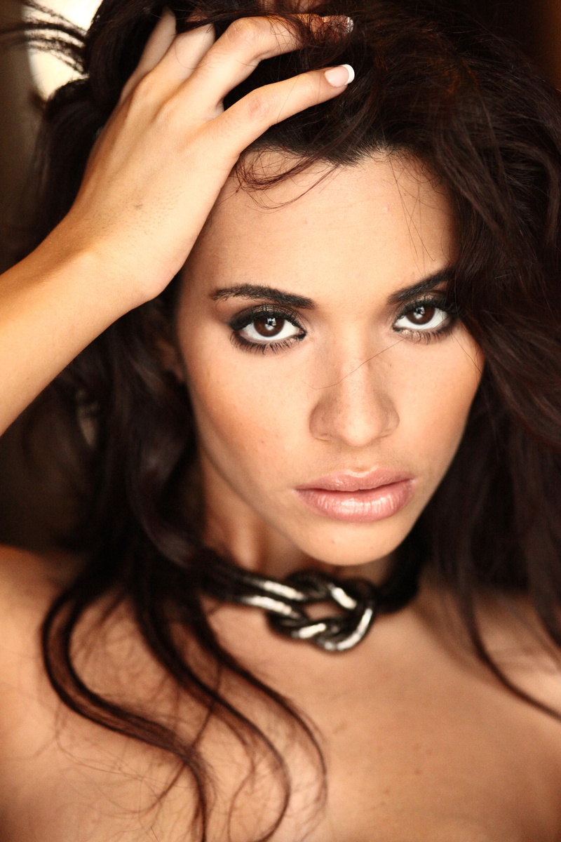 Female model photo shoot of Vivian Rubio in florida