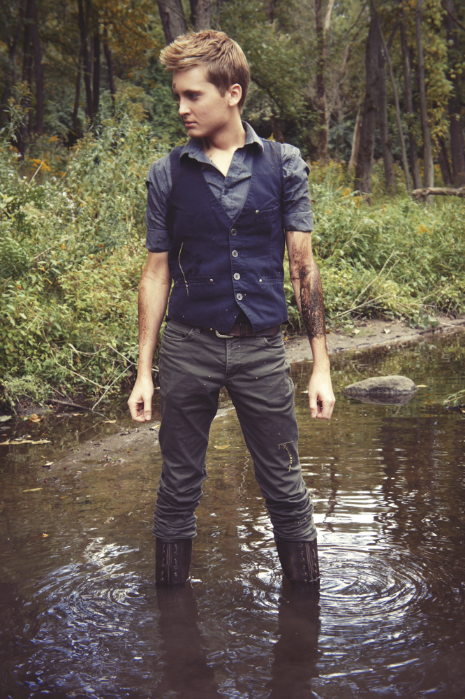 Male model photo shoot of Matthew Goodman