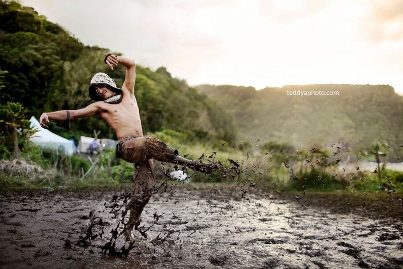 Male model photo shoot of Lucasisreshi in Maui