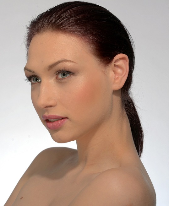 Female model photo shoot of Miyah W