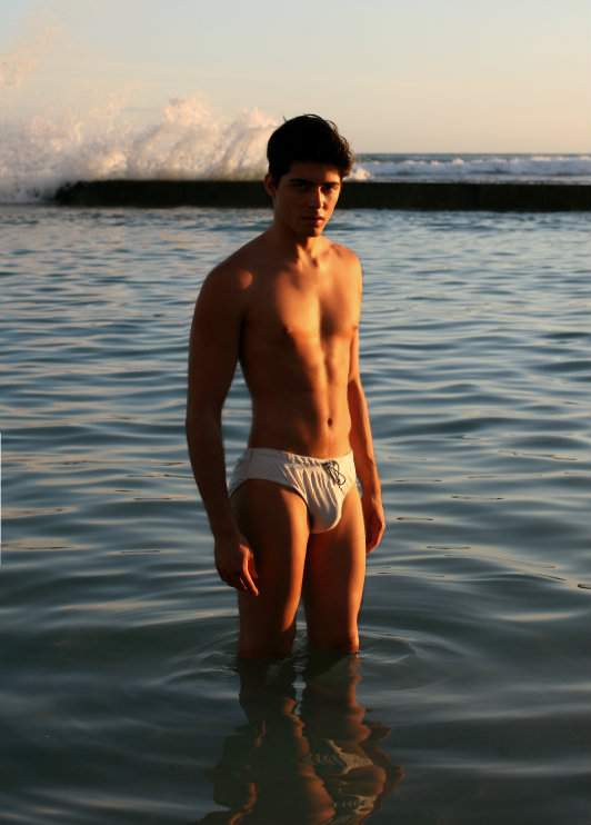 Male model photo shoot of FedericoP by Robt W Hall Photography in Waikiki Beach, Hawaii