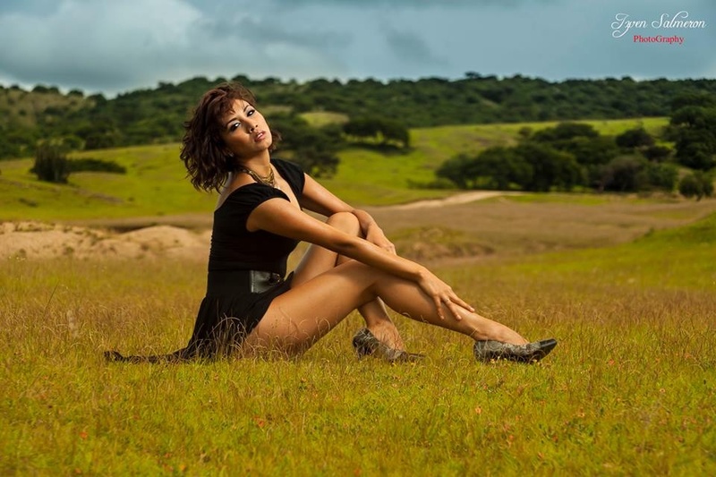 Female model photo shoot of Glo Ovalle in OAXACA