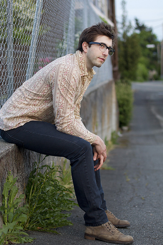 Male model photo shoot of Souren Eriksen in Bellevue, Washington