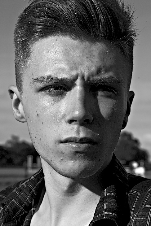 Male model photo shoot of Jack Wells by billy boyd
