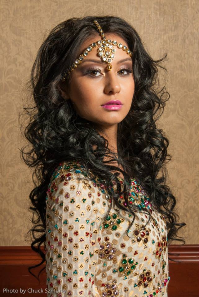 Female model photo shoot of Mariam Hazaq