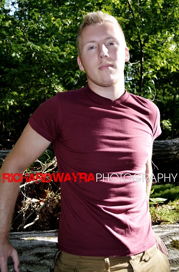 Male model photo shoot of Richard Wayra in North New Jersey
