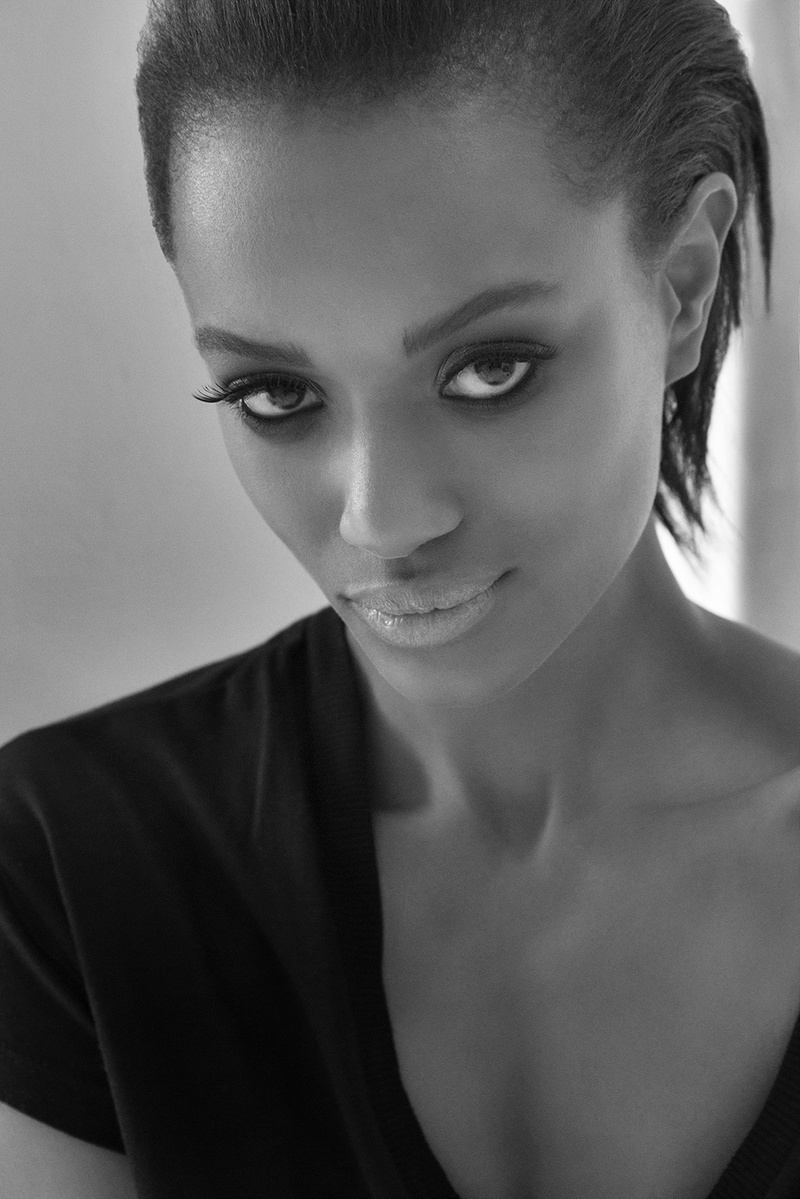 Female model photo shoot of Cerise Brooke by Daniel Campagne