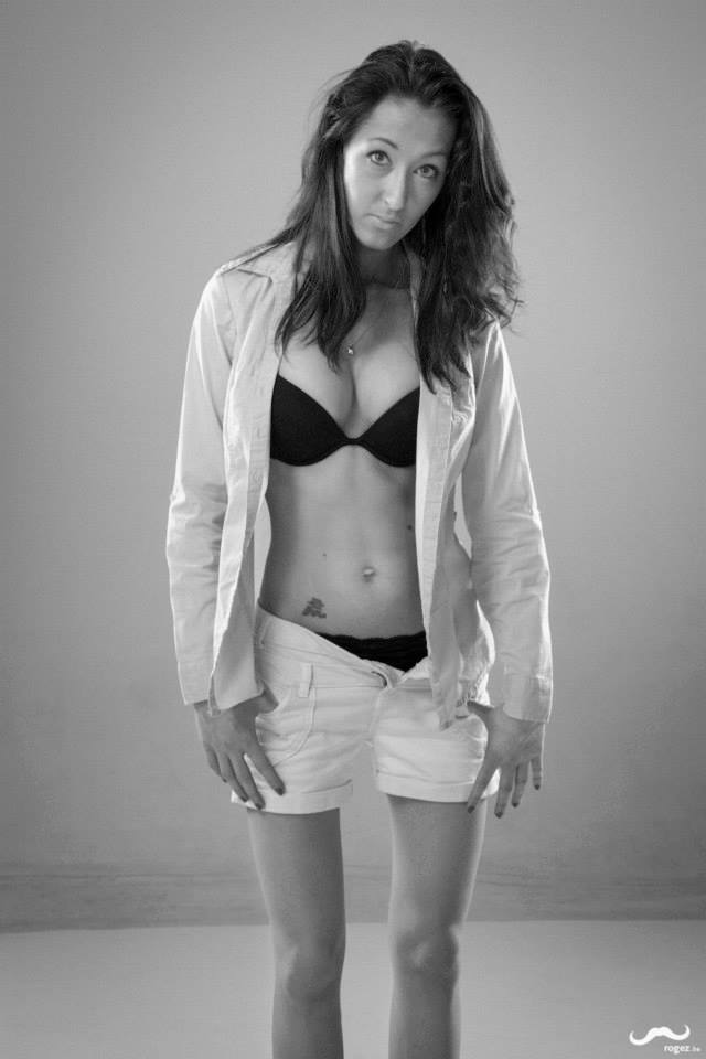 Female model photo shoot of Eva Xandri by rogez in gent
