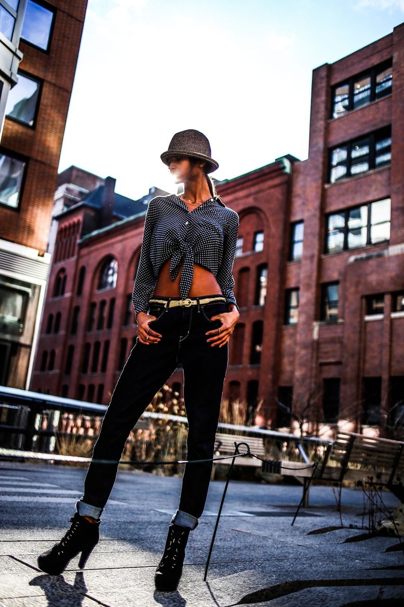 Female model photo shoot of styledbyliv in NYC Highline