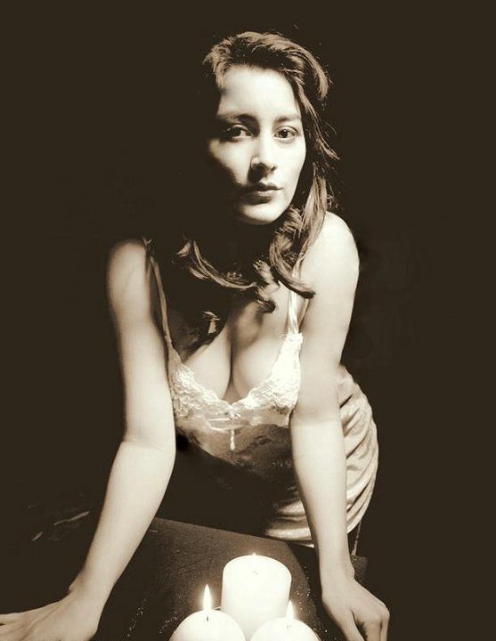 Female model photo shoot of LaurenLeon1990 in austin
