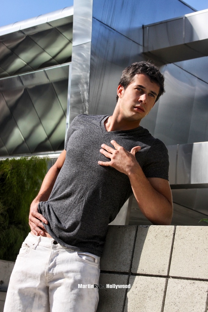 Male model photo shoot of Erik OBrien in La