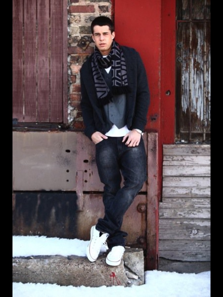 Male model photo shoot of Erik OBrien in Chicago