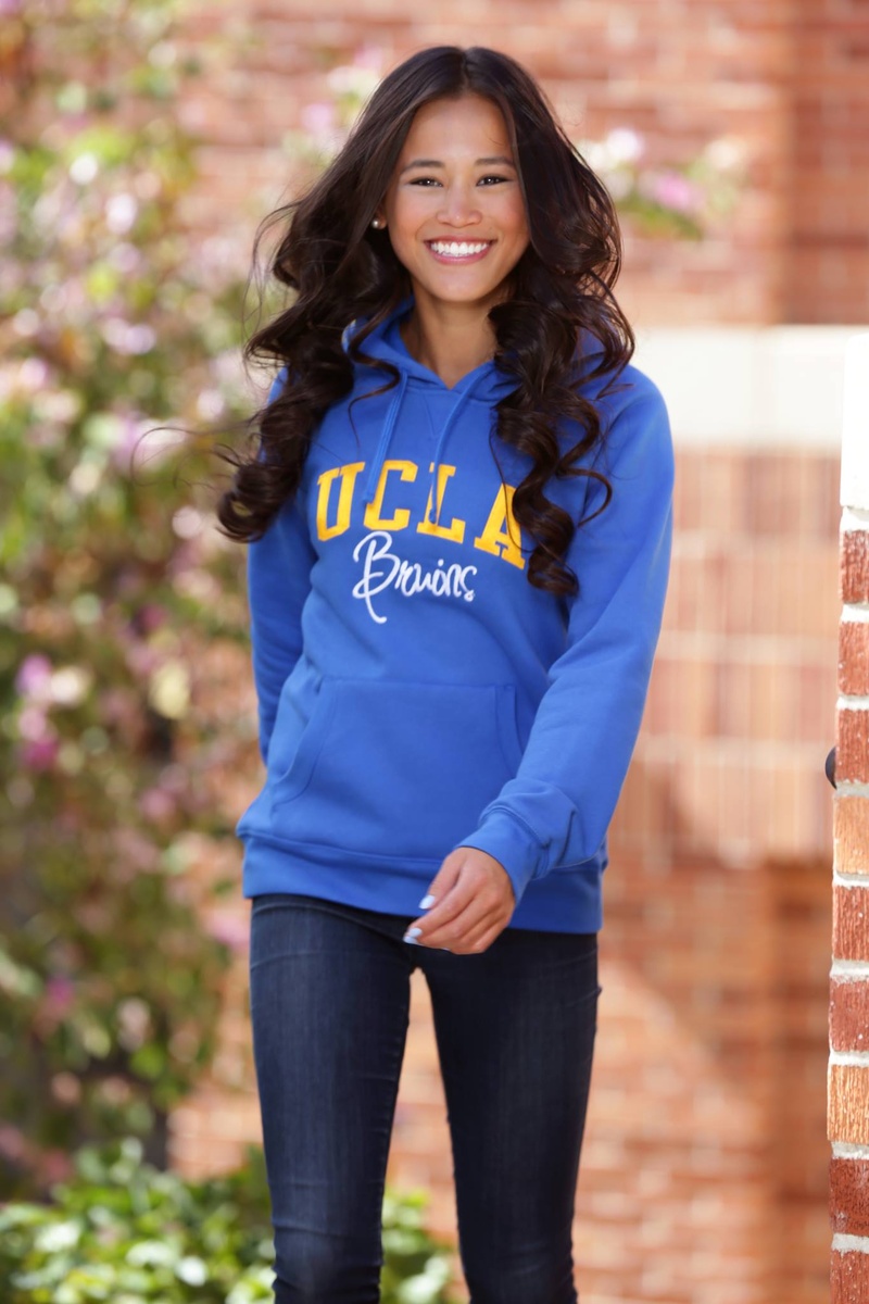 Female model photo shoot of Stephy T in UCLA