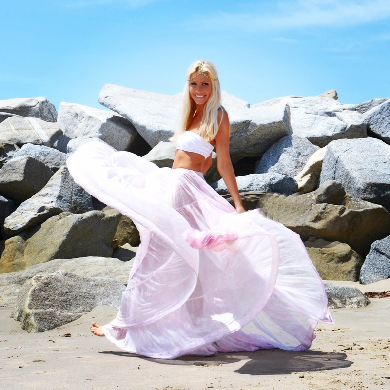 Female model photo shoot of AnyaBenton in Malibu