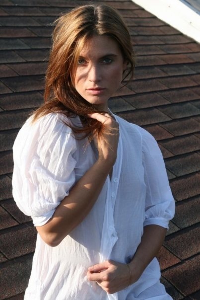 Female model photo shoot of Hailey M 