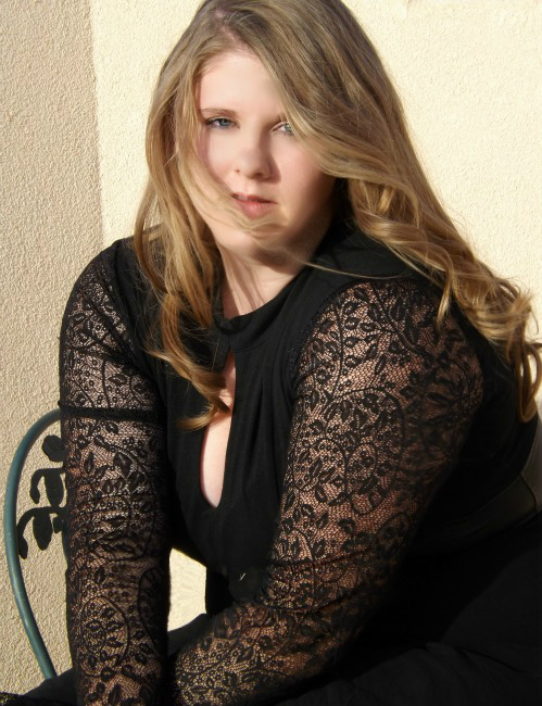 Female model photo shoot of Samantha Wenzell