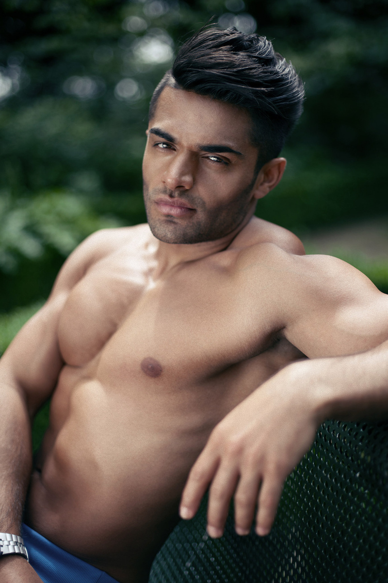 Male model photo shoot of Robin Kamphuis