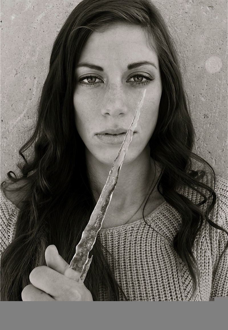 Female model photo shoot of Hannah Fenwick