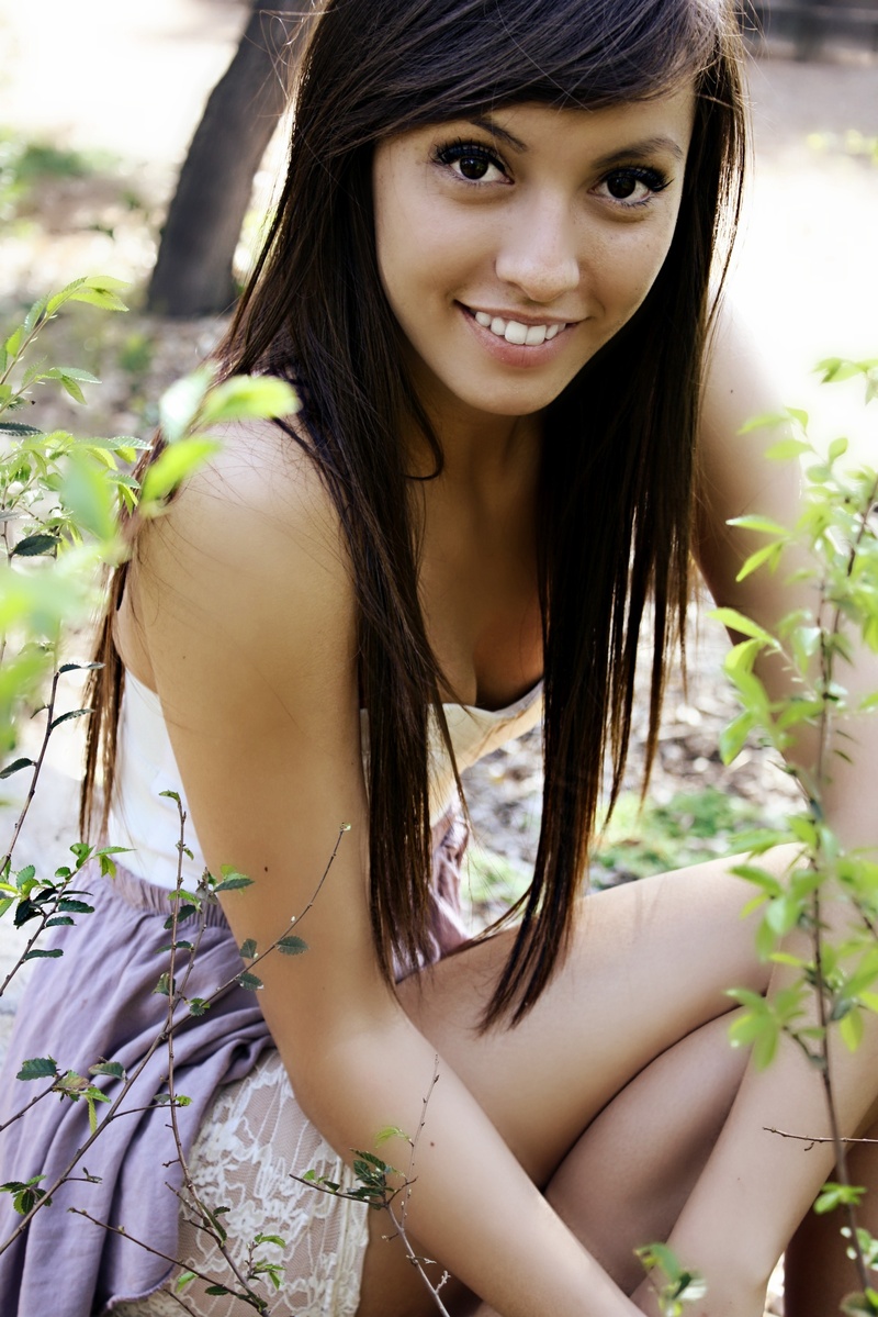Female model photo shoot of Alisha Ing