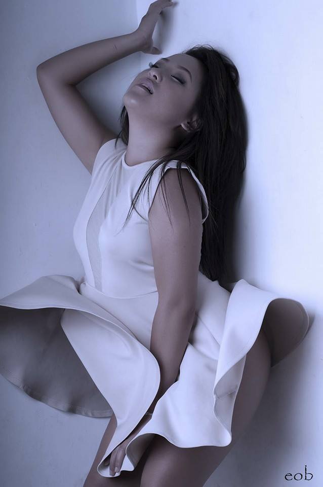 Female model photo shoot of Mindy Lao