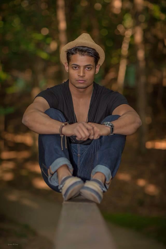 Male model photo shoot of Abdul Chowdhury