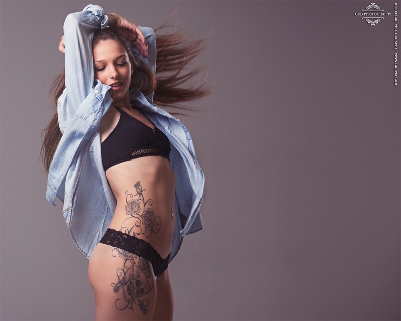 Female model photo shoot of BridgetTolle07 by gudpix