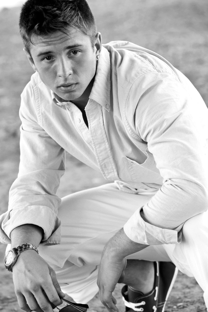 Male model photo shoot of ShaneAustin