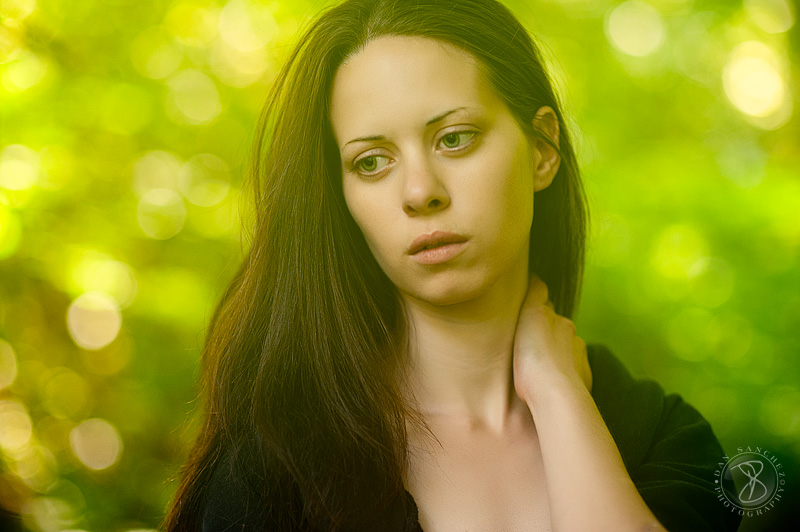 Female model photo shoot of Miss Sin  by danchez in Salem, Oregon