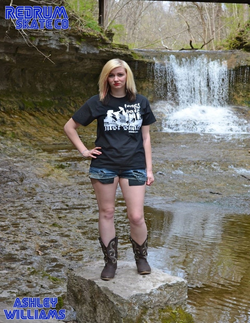 Female model photo shoot of AshleyOhio in Yellow Springs
