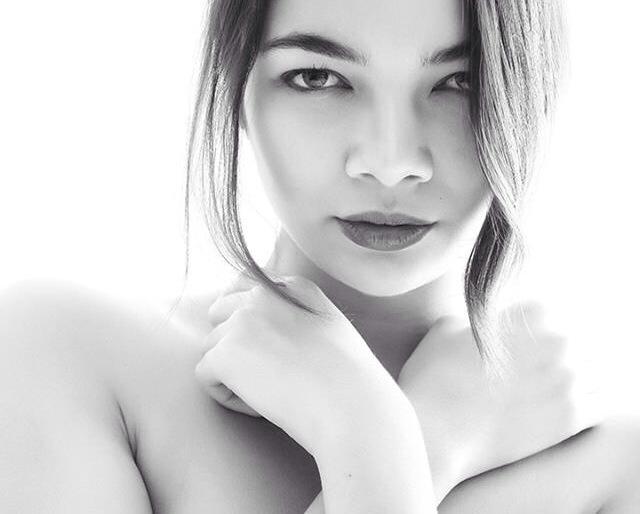 Female model photo shoot of NicoleDown by Izhar Studio