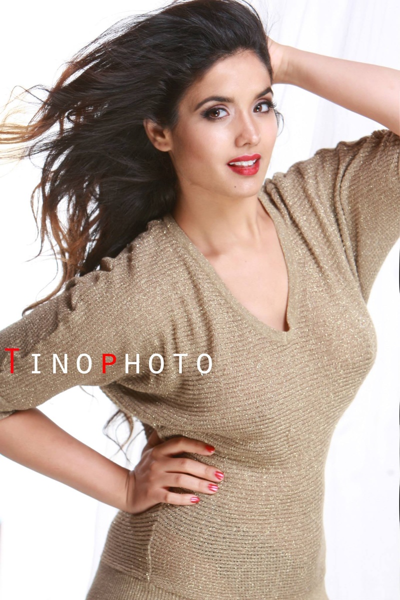 Female model photo shoot of Rohini S