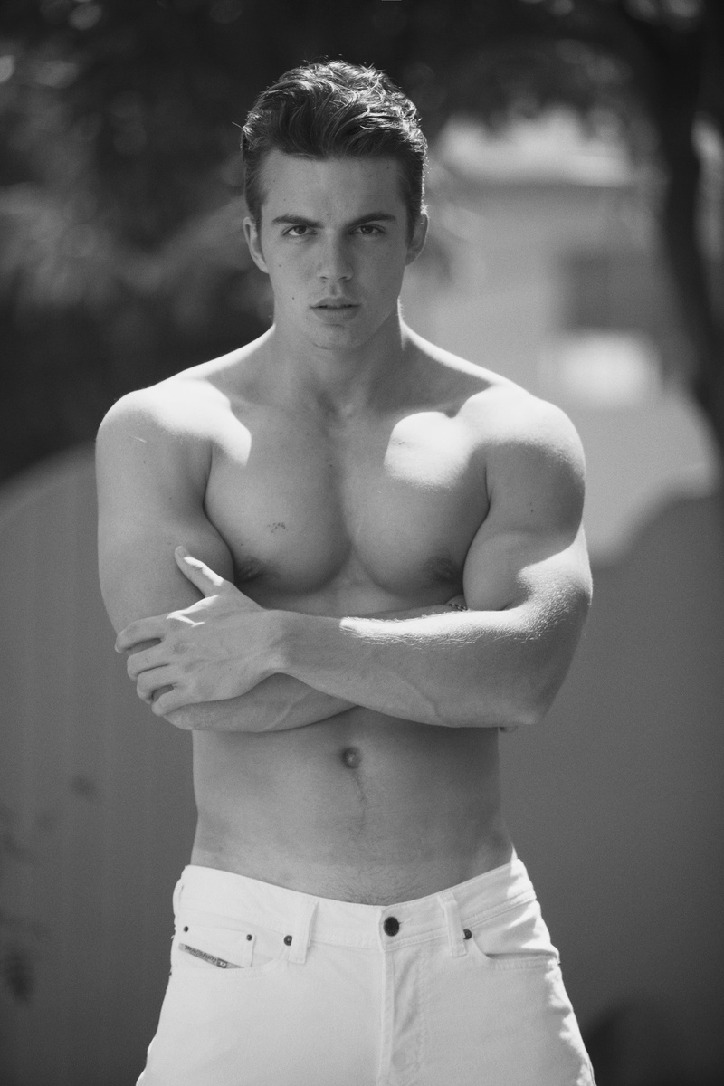 Male model photo shoot of CalebMixson in Los Angeles