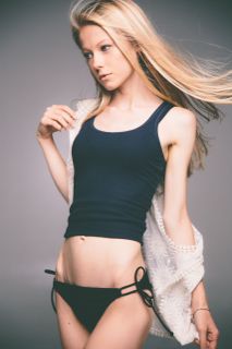 Female model photo shoot of ebrown_ in Alexandria, VA