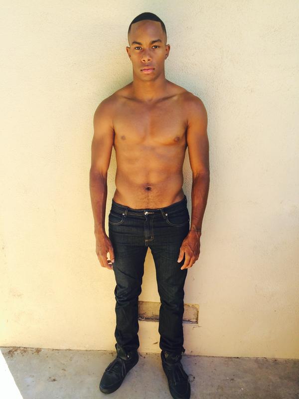 Male model photo shoot of Antwon Collier 
