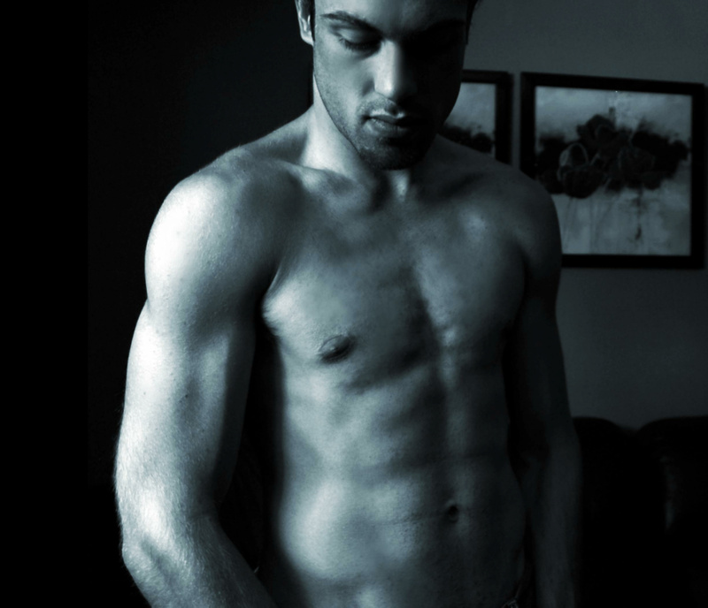 Male model photo shoot of Luc Chretien