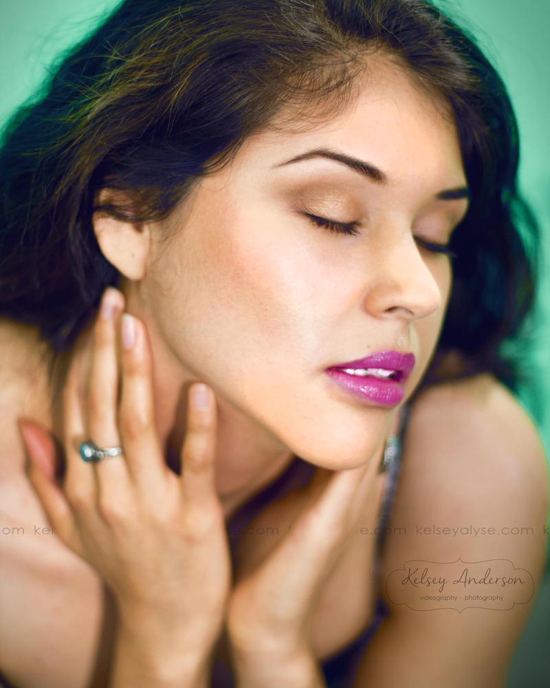 Female model photo shoot of Kelsey Alyse Anderson in Schaumburg, IL, makeup by Adriana Aviles