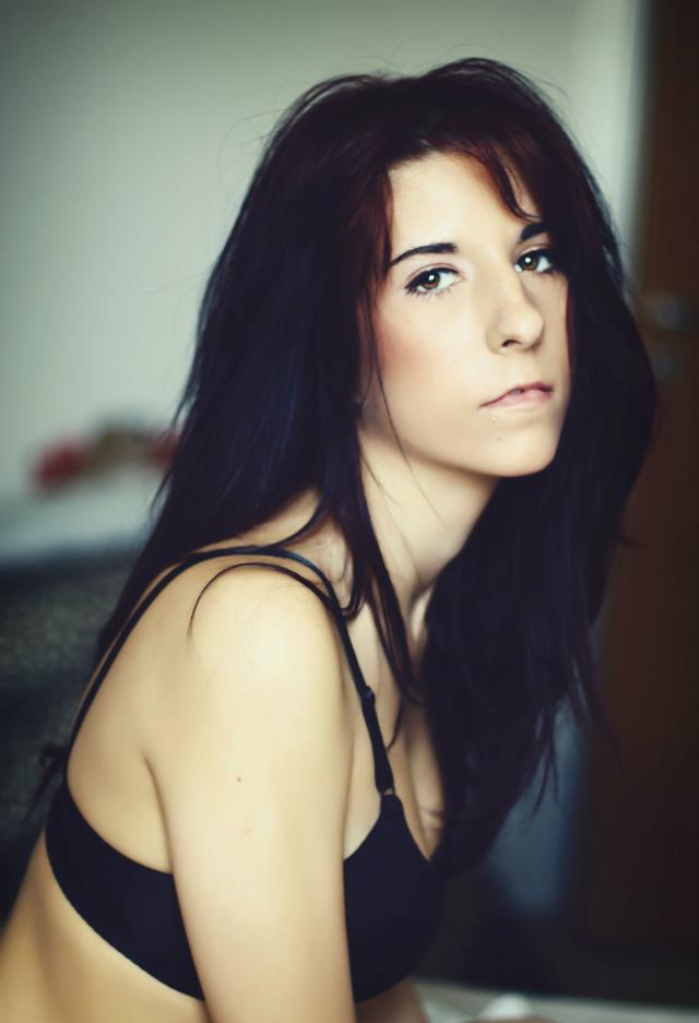 Female model photo shoot of SimonePasleyUK