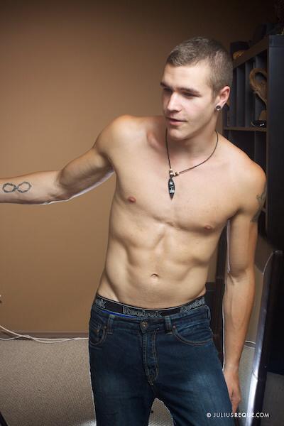 Male model photo shoot of CaseyTysonP by Julius Reque