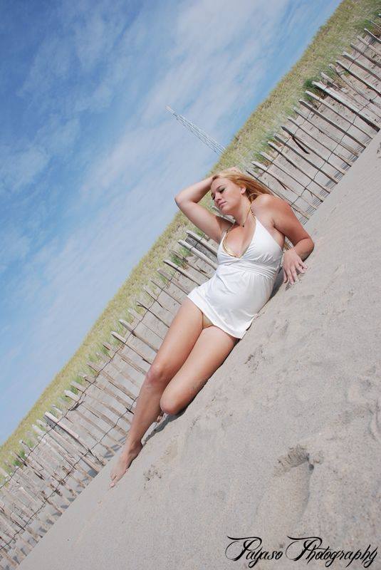 Female model photo shoot of xLisette