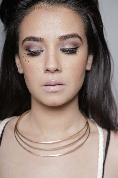 Female model photo shoot of Trendy Yusufi in MUD Burbank, makeup by Trendy Yusufi