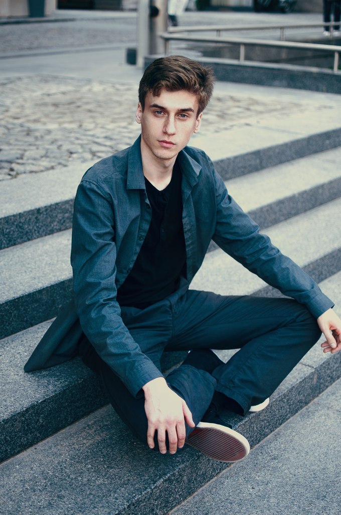 Male model photo shoot of Shurik Popov